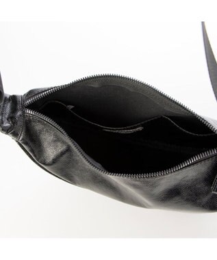 UNBILLION カシュカシュ cachecache / アシンメトリーメタリックショルダーバッグ ブラック