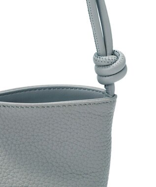 TOPKAPI 【Breath TOPKAPI】シュリンクレザー ノットハンドル 2way ショルダーバッグ ブルーグレー