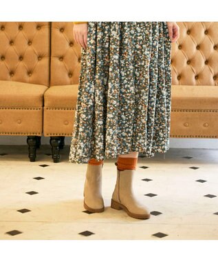 ing <ing>サイドゴアブーツ ベージュヌバック