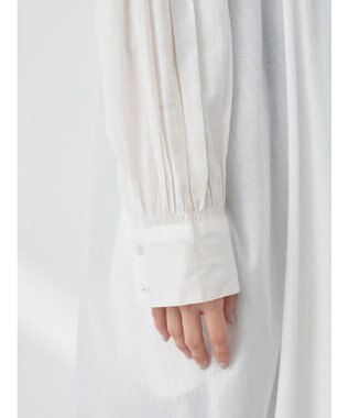 earth music&ecology コットンボイルギャザーワンピース Off White