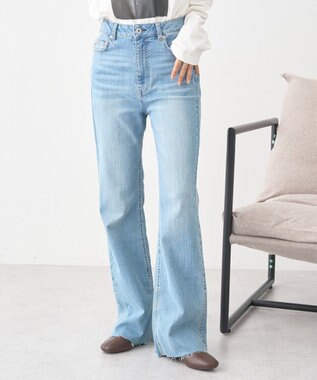 earth music&ecology 【セルフカット可】ストレッチフレアデニムパンツ Light Indigo