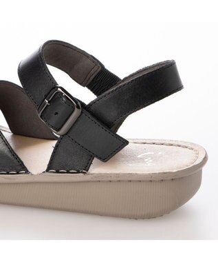 ing <ing>【WEB限定】【3E】クロスデザインサンダル ブラック