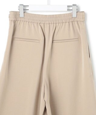 ICB L ワッシャーダルサテン ニーショーツ サンドベージュ