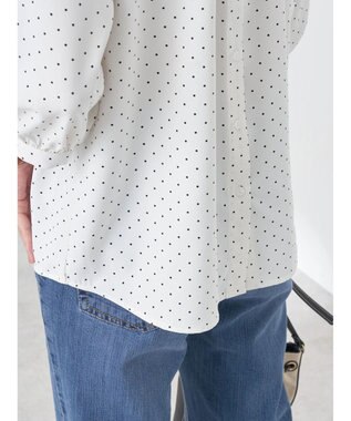 earth music&ecology ２ｗａｙフリル７分袖ブラウス Off White