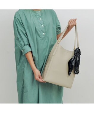 UNBILLION cachecache チェンジスカーフA4縦型トートバッグ ライトグレー