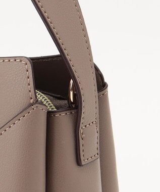 LA BAGAGERIE 【maison vert】 【超軽量/多収納】ワンハンドル2WAYショルダー グレージュ