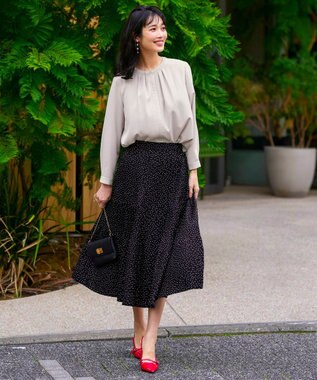 ANY SIS フロントタックバイカラー ブラウス グレージュ×アイボリー