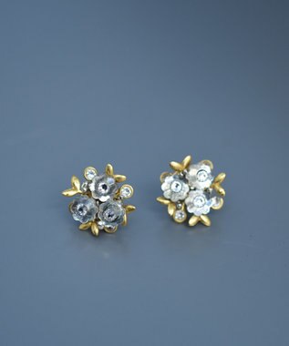 monshiro カランコエピアス ホワイト