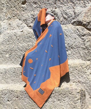 nitorito 【UNISEX】mountain&moon 山と月モチーフ柄 ストール camel