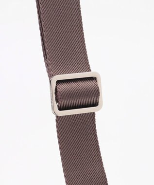 Y'SACCS サークルパッチショルダーバッグ アイボリー