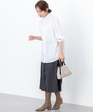 組曲 S 【加藤ローサさん着用 / 前後着用可】コットンタッチシャーティング刺繍入り ブラウス ホワイト系