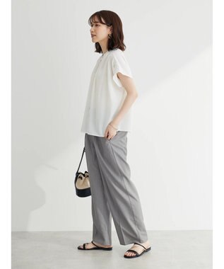 Green Parks ・ＥＬＥＮＣＡＲＥ　ＤＵＥ　イロイロ釦ドルマンブラウス Off White