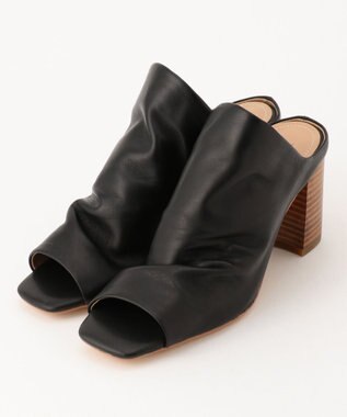 GRACE CONTINENTAL レザースタックヒールサンダル ブラック