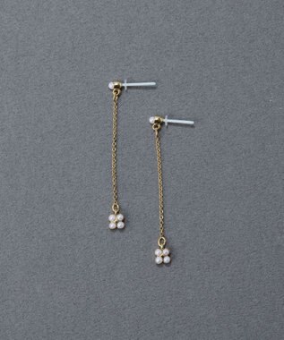 Phoebe 〈金属アレルギー対応〉タイニーフラワーロングセラミックポストピアス　チェーンピアス/小粒パール/揺れるピアス ホワイト