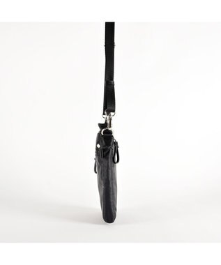 Y'SACCS テープデザインポシェット ブラック