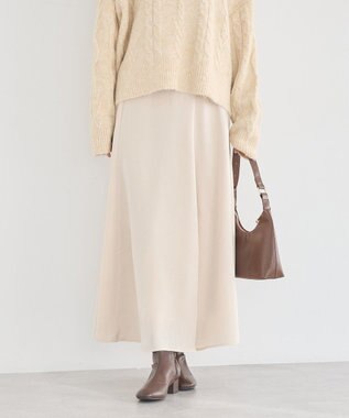 earth music&ecology サテンフレアスカート Ecru