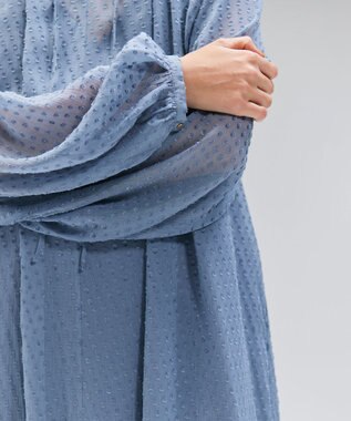 BEIGE， CALLERRY / シルク混ドットギャザーワンピース Dull Blue