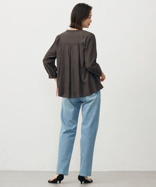 J.PRESS LADIES L 【洗える・速乾・接触冷感】リライムライトローン バックフレア ブラウス ブラウン系