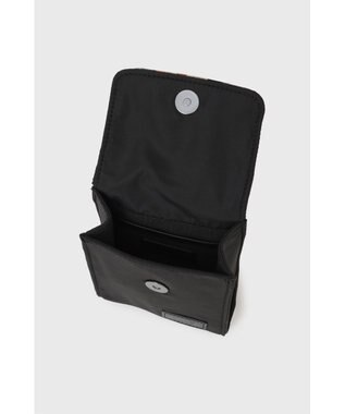 DAKS 軽量ナイロン×牛革 ハウスチェックディテール ネックポーチ ブラック