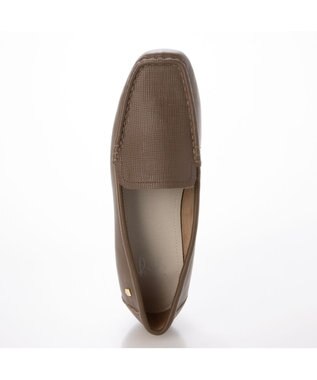 ing <ing>リラックスモカシンシューズ ダークオーク