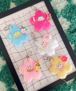 WEGO チェリブロモンスターぬいぐるみキーホルダー サックス