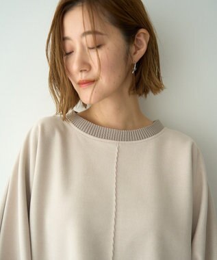 YECCA VECCA フェイクスエードデザインステッチプルオーバー Gray Beige