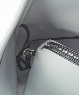 TOPKAPI 【TREASURE TOPKAPI】ネオプレン 2way ワンハンドル ショルダーバッグ ポーチ付き ライトグレー