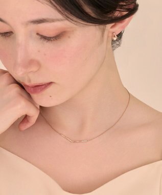 Phoebe 〈金属アレルギー対応〉バランスラインネックレス シャンパンゴールド
