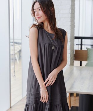 Tiaclasse 【小倉優子さん着用・洗える・XSサイズ】麻調ピンタックロングワンピース チャコールグレー