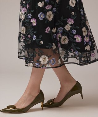GRACE CONTINENTAL マルチ刺繍フレアワンピース ブラック
