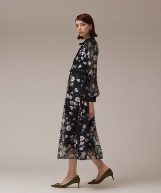 GRACE CONTINENTAL マルチ刺繍フレアワンピース ブラック