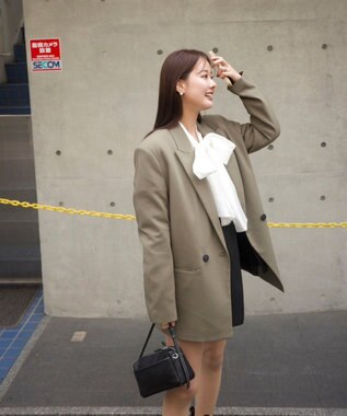 Green Parks AnriettMusee シアーボウタイブラウス Off White