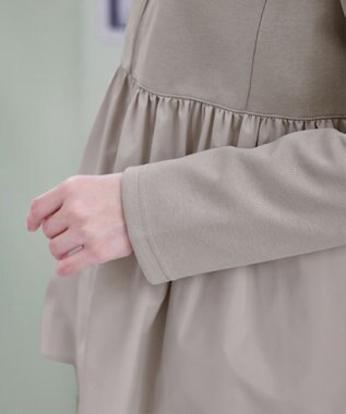 Tiaclasse L 【洗える】異素材ジップフレアパーカー グレージュ