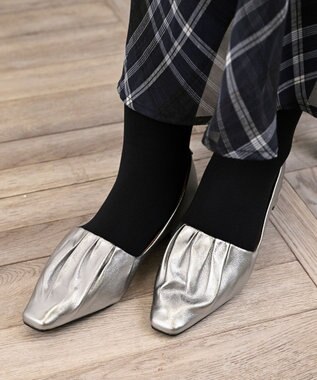 APOM 本革ソフトプリーツフラットパンプス20