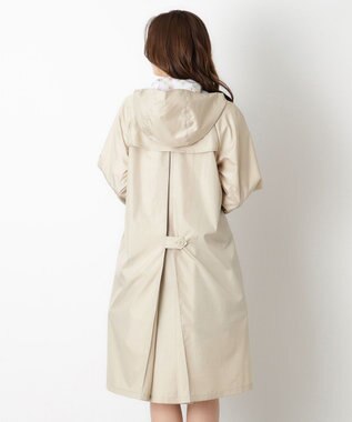 MOONBAT 【バッグ付】ポール & ジョー (PAUL & JOE　ACCESSOIRES) レインコート ポンジークリザンテーム ベージュ