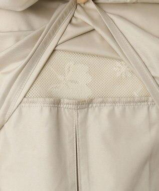 MOONBAT 【バッグ付】ポール & ジョー (PAUL & JOE　ACCESSOIRES) レインコート ポンジークリザンテーム ベージュ