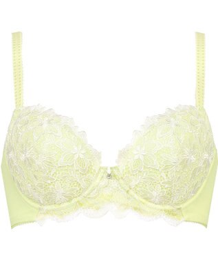 Wing Wing Lesiage　【2800シリーズ】　ブラジャー　サイドすっきり　安定感のあるしっかりとしたフィット感　ウイング／ワコール　PB2800 イエロー