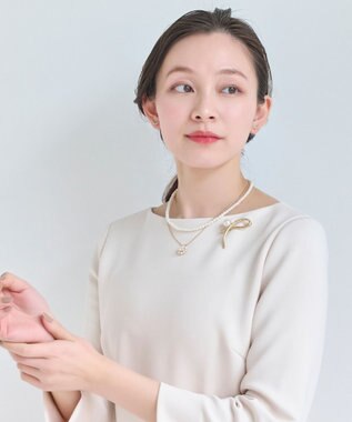 Phoebe クロスメタルパールブローチ　ゴールド ゴールド