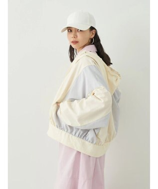 earth music&ecology コクーンギャザー切替ブルゾン Ivory