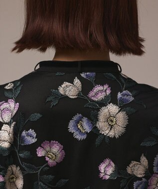 GRACE CONTINENTAL マルチ刺繍フレアワンピース ブラック