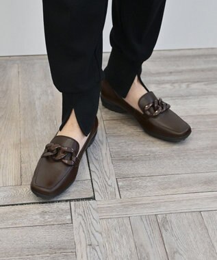 Pointer 【石岡真実さん着用】日本製 本革超軽量チェーンモチーフローファー ブラウン
