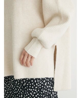 Green Parks ・Ｐｅｔｉｔ　Ｆｌｅｕｒ　両Ｖネックニットチュニック Off White