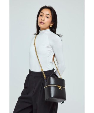 style code 【VerdeVari/ヴェルデヴァリ】コインパーツ付チェーンショルダーベルト KNOT CHAIN