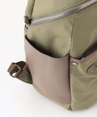 Y'SACCS 【ナイロンタフタ×リサイクルレザー】デイリーリュック カーキ