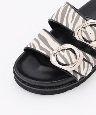 ICB 【CLASSY.掲載】コンフォートサンダル グレーゼブラ