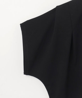 GRACE CONTINENTAL タックショートトップ ブラック