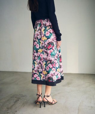 GRACE CONTINENTAL グラデフラワープリントスカート ピンク