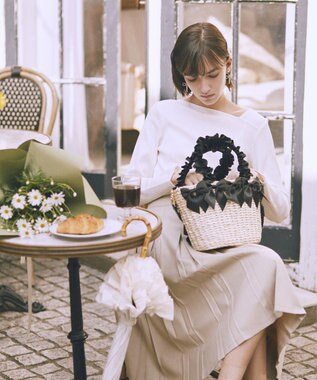 Maison de FLEUR 【2Way】フリルハンドルメイズリボン2Wayカゴバッグ Black