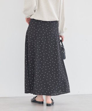 earth music&ecology サテンフレアスカート Black