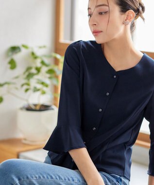 Tiaclasse 【洗える】ハートネックフレア袖ブラウス オフホワイト